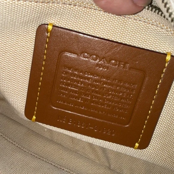 Coach Paige Shoulder Bag in Chalk - Picture 6 of 9